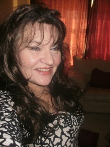 Ryanna321 56 From Nottingham Is A Local Milf Looking For A Sex Date