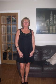 Paulinepip From Liverpool Is A Local Granny Looking For Casual Sex