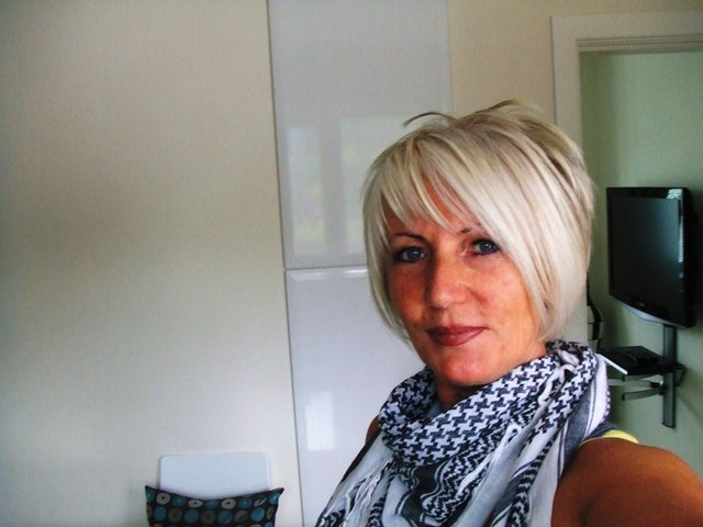 Angela Cs 10 59 From Sheffield Is A Local Granny Looking For Casual