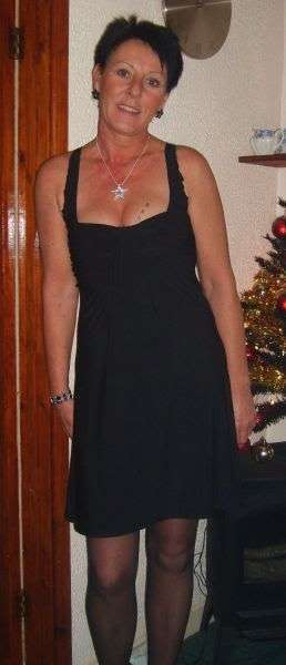 Cariad Dee 61 From Cardiff Is A Mature Woman Looking For A Sex Date