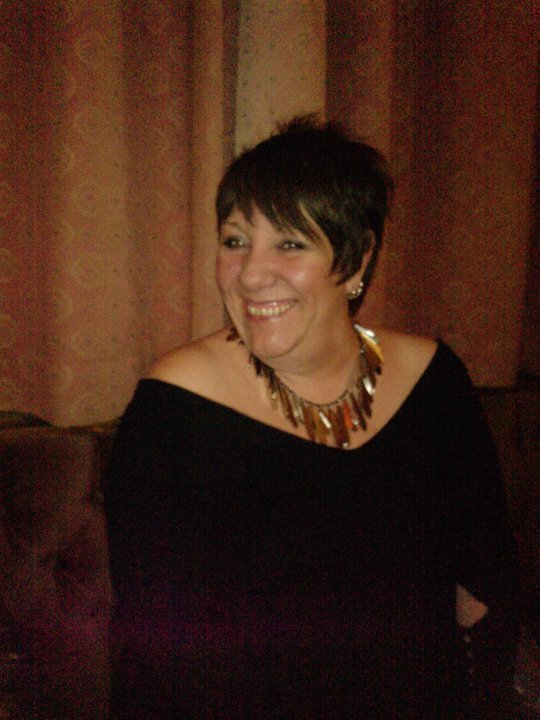 sharon1957, 57, from Warwick is a local granny looking for casual sex