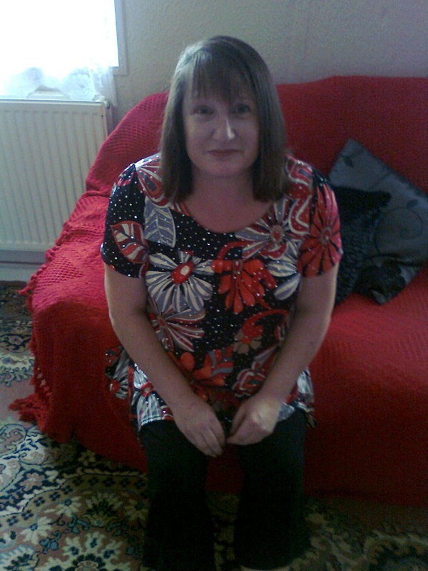 Cutedolphin 57 From Hereford Is A Local Granny Looking For Casual Sex 