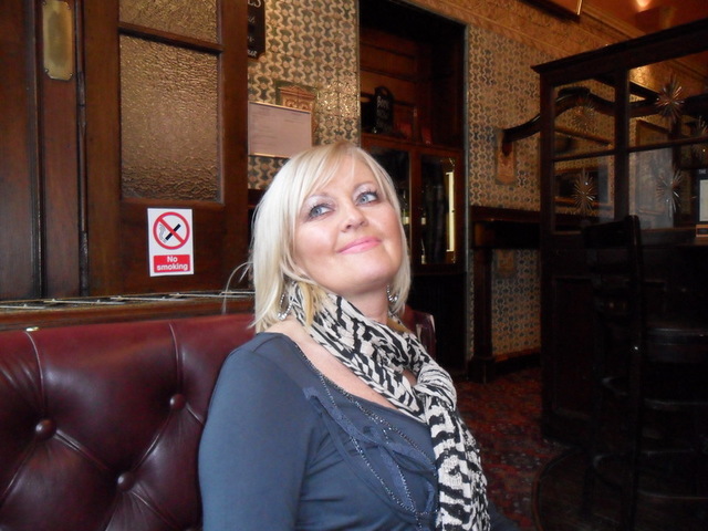 Carly 14 52 From Glasgow Is A Local Granny Looking For Casual Sex