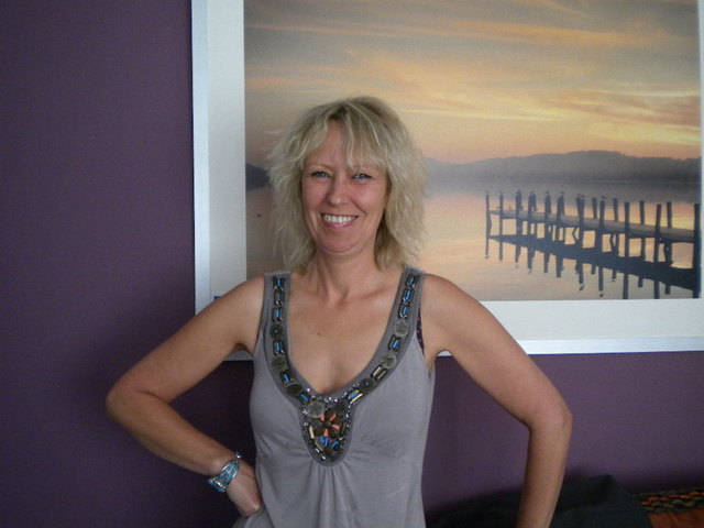 Stephanie 654 51 From Bristol Is A Local Granny Looking For Casual