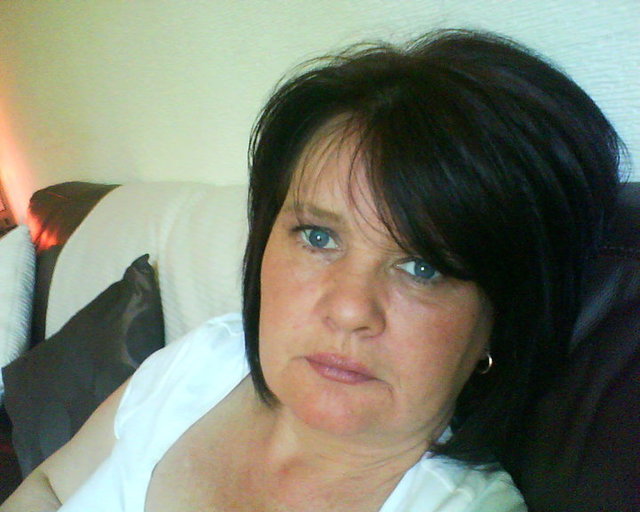 Jean M 1963 50 From Glasgow Is A Local Granny Looking For Casual Sex