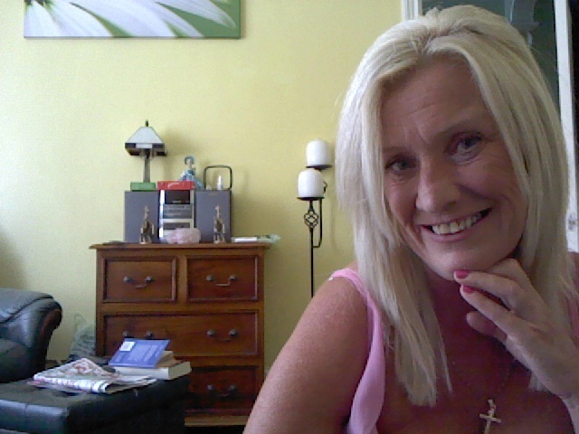 Dacingdiva 49 From Canterbury Is A Local Granny Looking