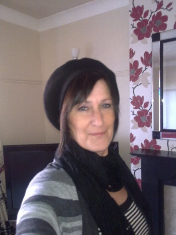 Medinax 53 From Sheffield Is A Local Granny Looking For Casual Sex