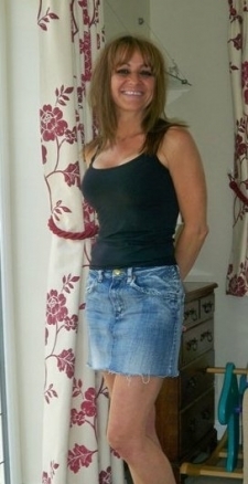 Angied Aacb From Harlow Is A Local Milf Looking For A Sex Date