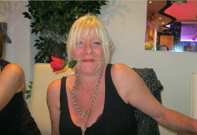 Pinklady1966 51 From Sheffield Is A Local Granny Looking For Casual 