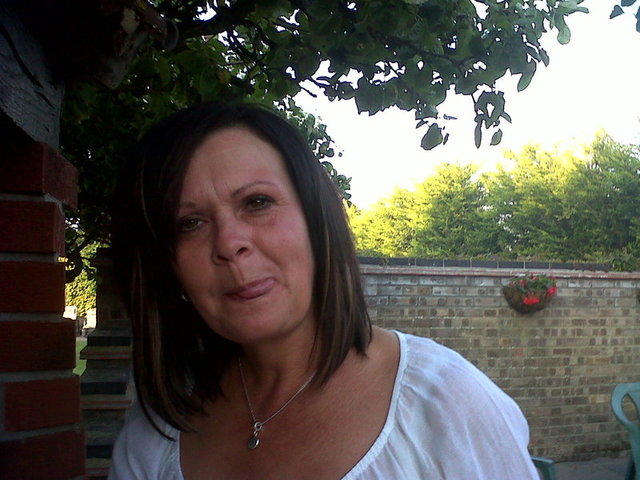 Pickmeplease 45 From Norwich Is A Local Milf Looking For A Sex Date