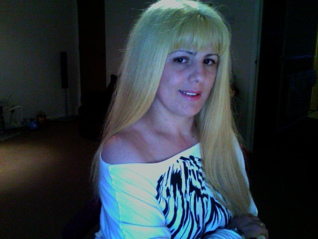 NadiaNadia 28 From Brighton Is A Local Milf Looking For A Sex Date